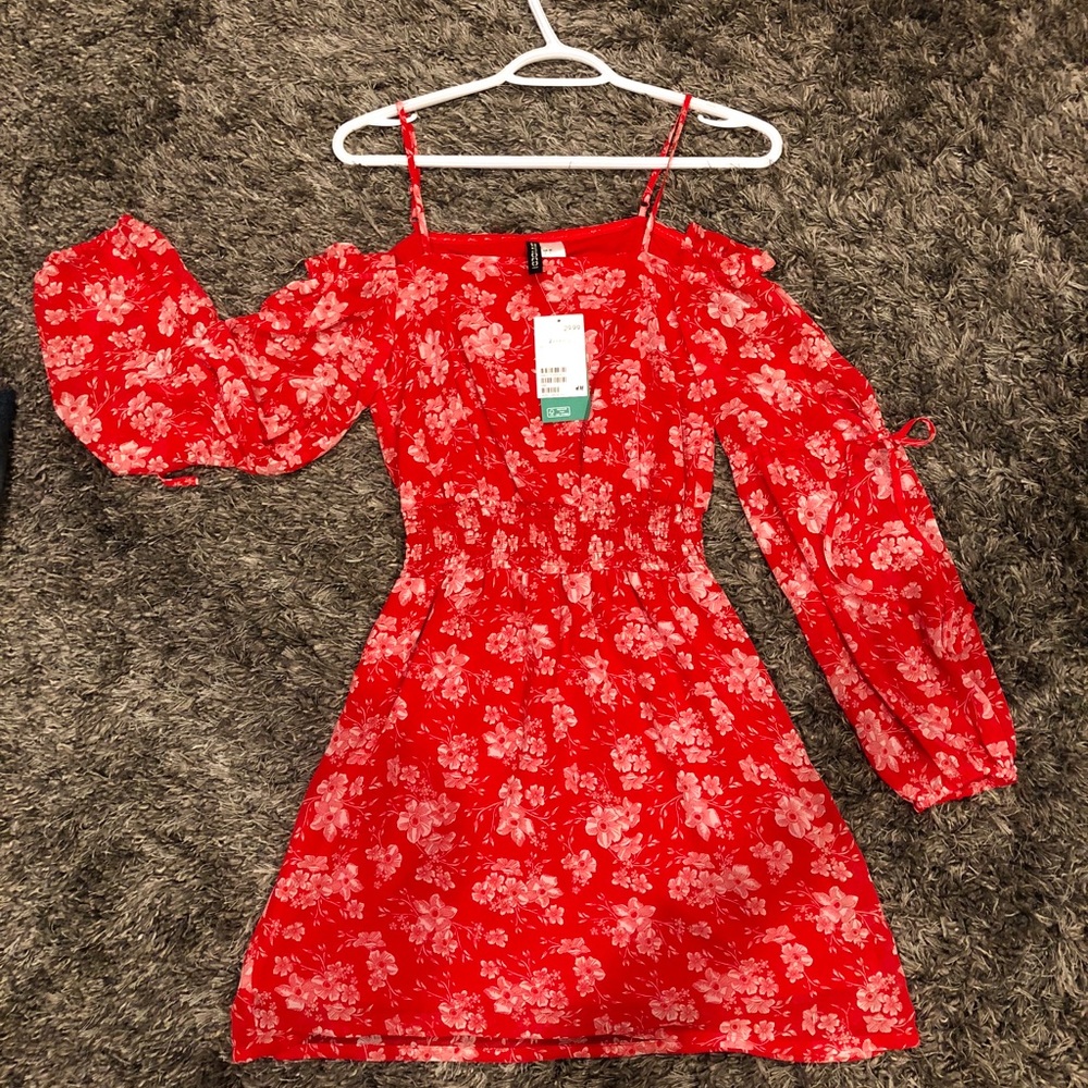 Cute H&M Dress